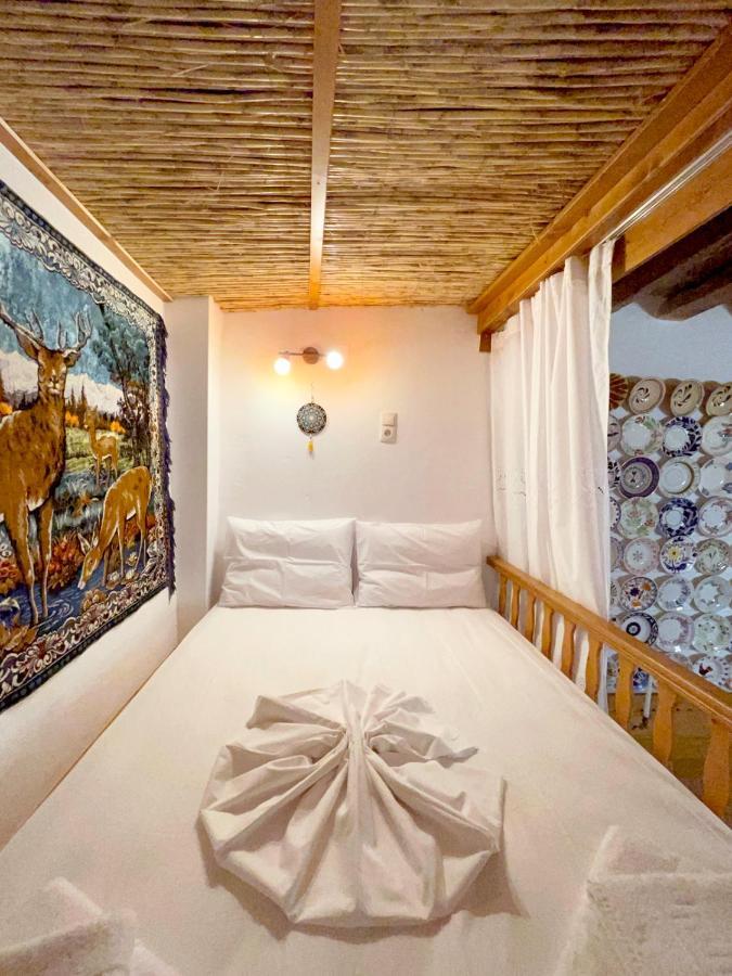 Appartement "Finio" Traditional House à Archangelos  Extérieur photo